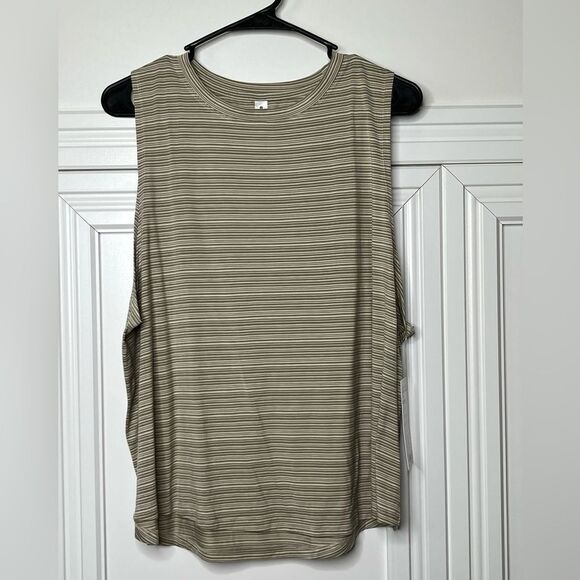 Athleta Cloudlight Striped Muscle Tank Size 1X NWT - Picture 2 of 5